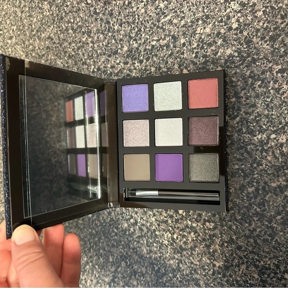 Flesh Fleshcolor Starshine Eyeshadow Palette